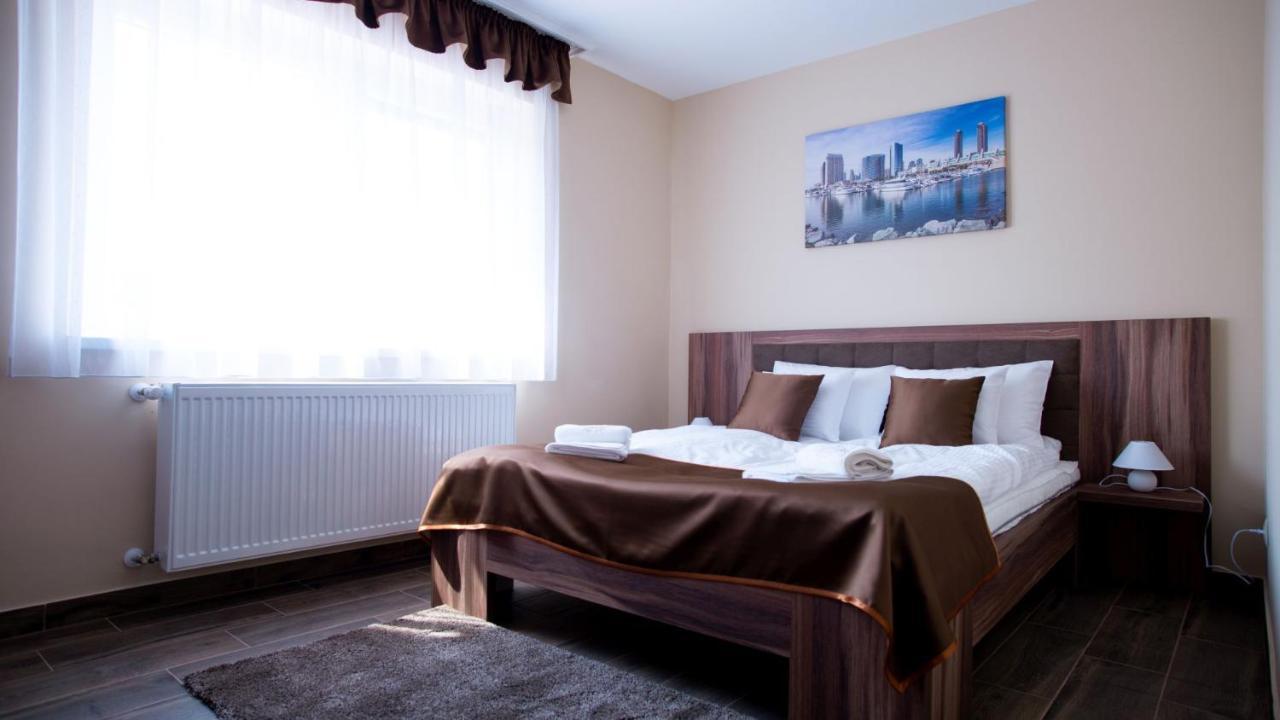 Irany Colorado Apartman Bed & Breakfast Nyiregyhaza Exterior photo